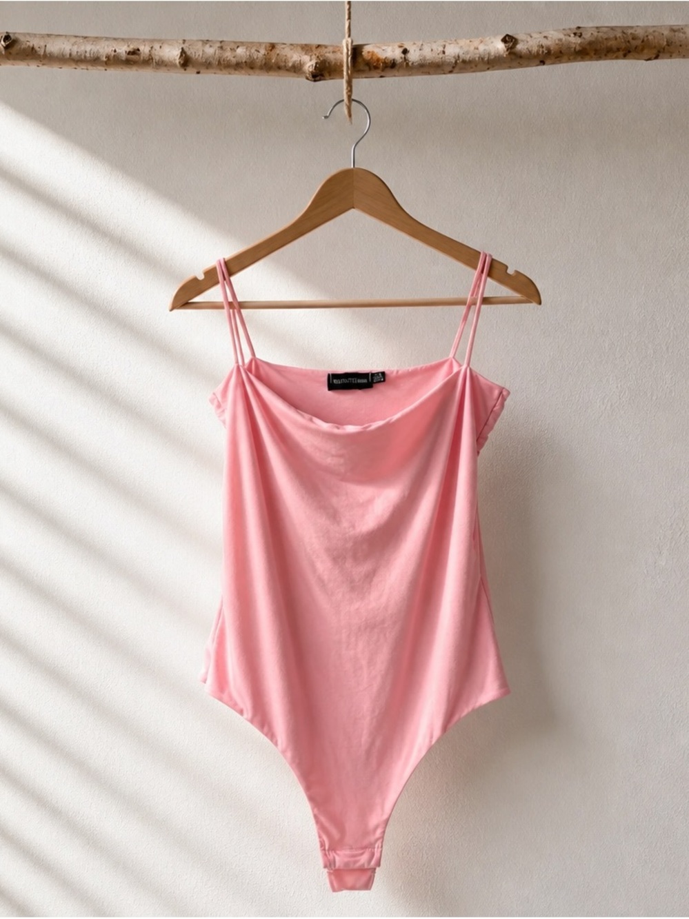 Pretty Little Thing Women’s Pink Bodysuit -
